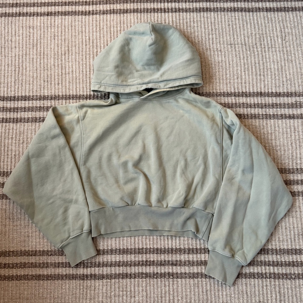 Aritzia Cozy AF Cropped Green Hoodie